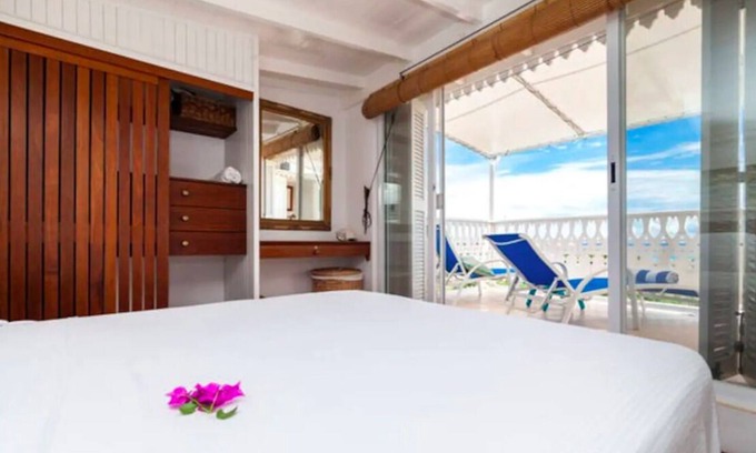 Downtown Condo | Plantation House-Oceanview-penthouse - Family and pet friendly