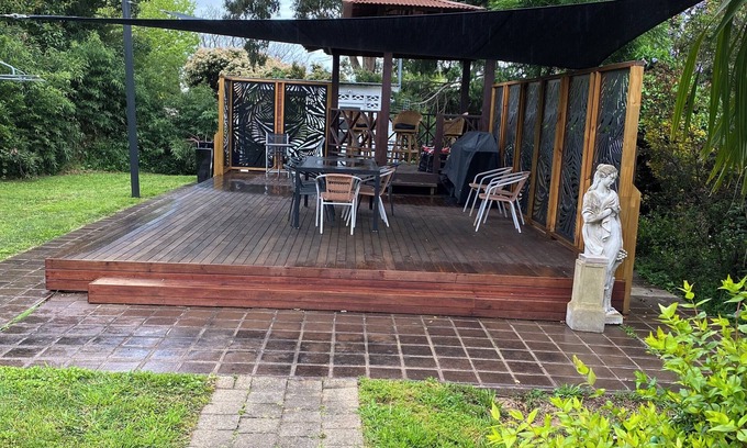 Bathurst House | Plantation House Bathurst cozy luxury accommodation for family and friends