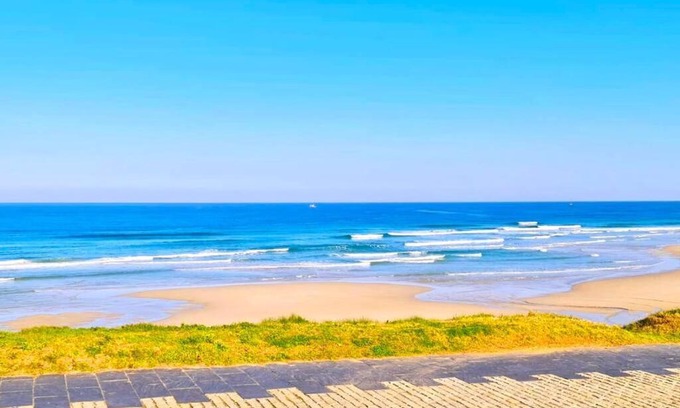 Barreiros Villa | Playa Catedrales Village