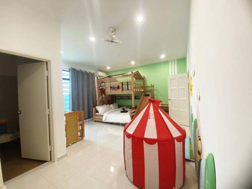 Malacca City House | PlayHouse Fun4Kids 22pax 6R5B
