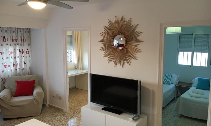 Lagunillas Apartment | ¡Plaza de la Merced!