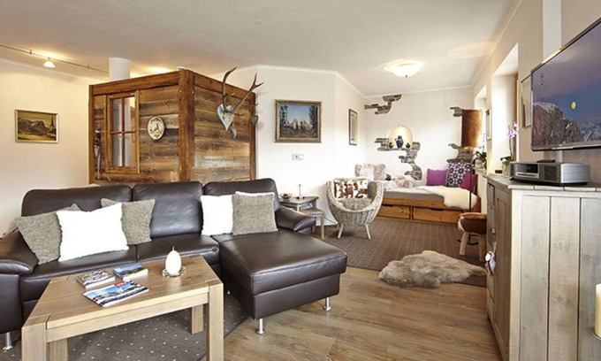 Garmisch-Partenkirchen Apartment | Pleasant apartment in Kirchberg im Wald