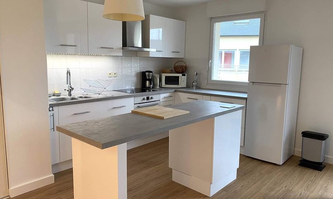 Saint-Cast-le-Guildo Apartment | Pleasant 2-bedroom flat for 5 people