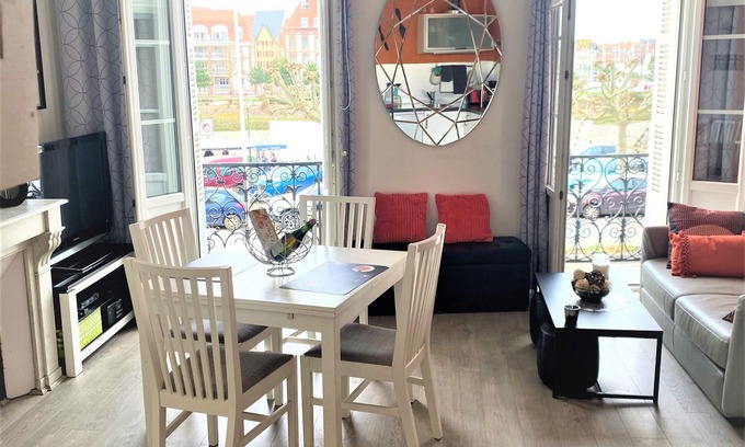 Trouville-sur-Mer Apartment | PLEASANT APARTMENT VERY WELL LOCATED AND VERY FUNCTIONAL