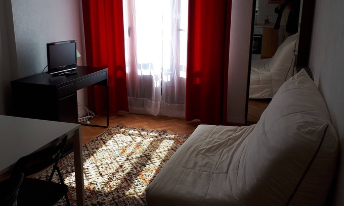 Evreux Apartment | PLEASANT F2 APARTMENT CLOSE TO THE STATION AND THE CITY CENTER