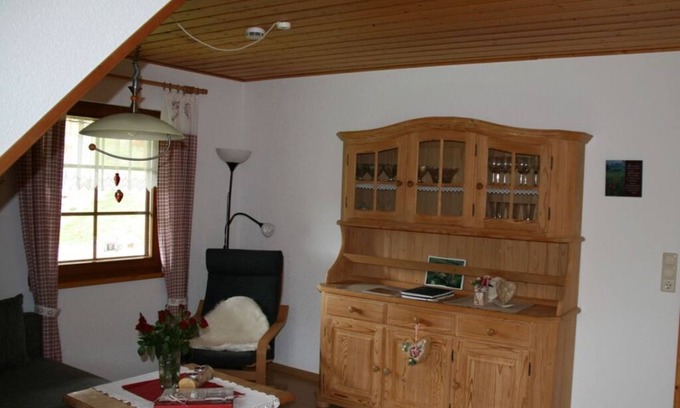 Sankt Peter Apartment | Pleasant holiday home with balcony