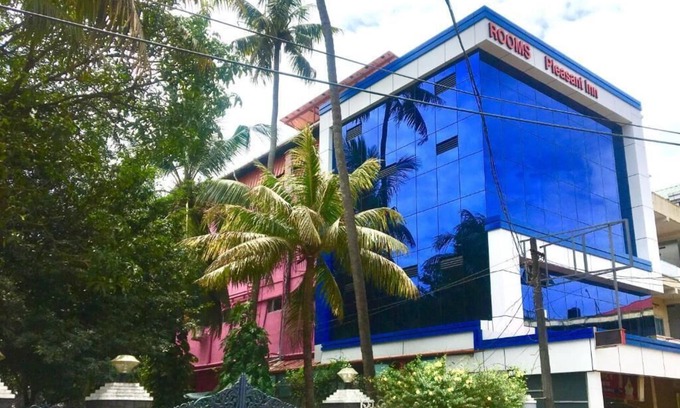 Kochi House | Pleasant Inn