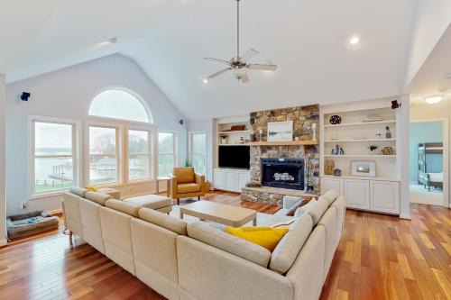 Bumpass House | Pleasants View