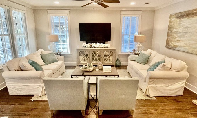 WaterSound West Beach House | Plimsoll Retreat - Watersound West Beach 30A 3+BR sleep 10 - beach access - pool