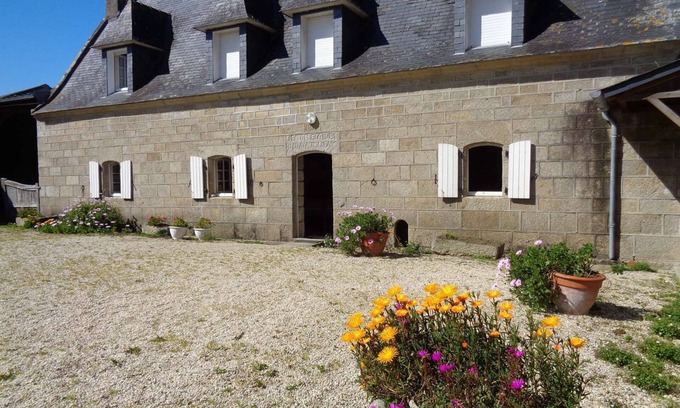 Plobannalec-Lesconil Cottage | Plobannalec Lesconil: Country holiday home - Plobannalec-Lesconil