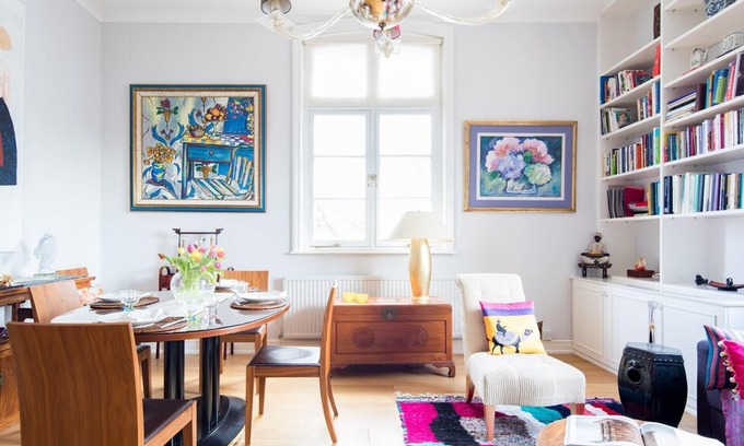 Colville Apartment | Plum Guide - Sunnyside