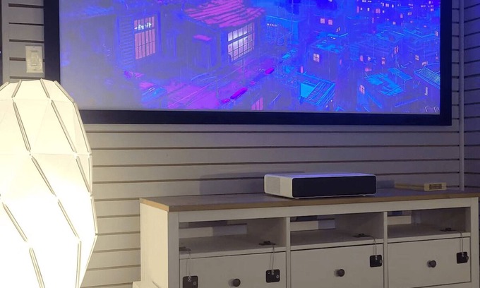 Jacksonville House | Plush 2 Bed Getaway w/100" Projector & Sectional