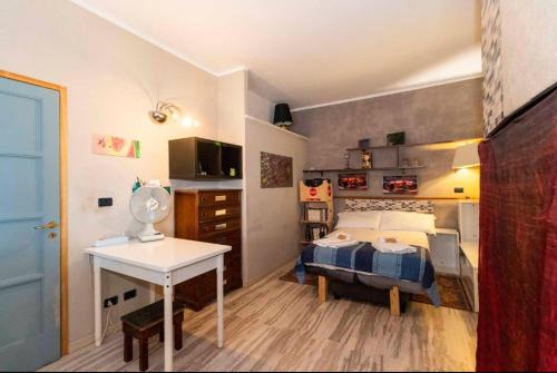 Venaria Reale Apartment | PM 61 Via Sciesa Guest House