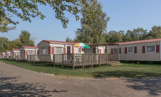 Ommel Resort | PM Dennendijk Mobile Home Water