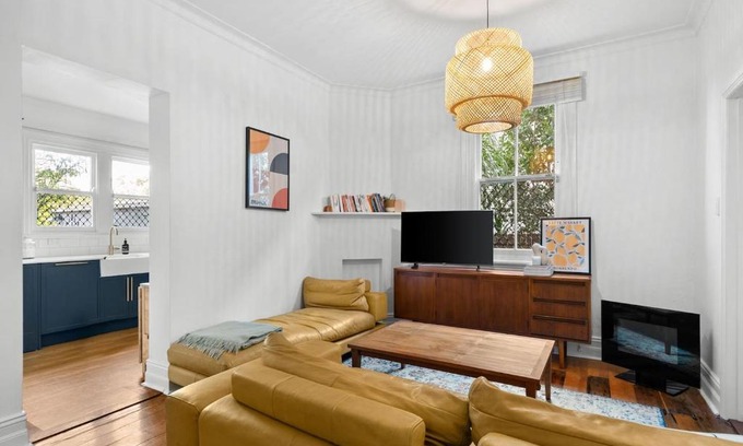 Petersham Apartment | Pocket of Petersham - A Stylish Inner-West Retreat