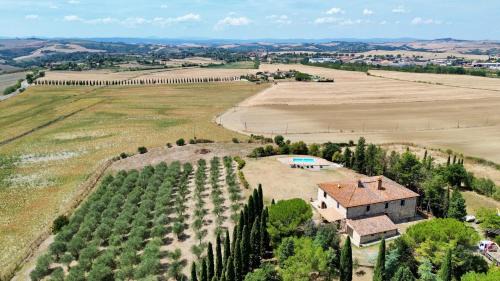 Asciano Villa | Podere Viepri - Villa in esclusiva nei Colli Senesi con Vasca idromassaggio