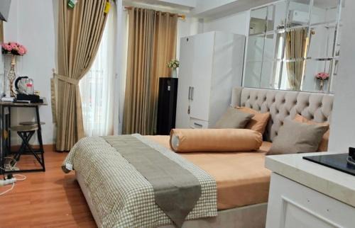 Gunung Putri Apartment | Podomoro golf View Apartement by vintage room