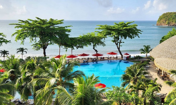 Arue Apartment | Poema's Beach Duplex by Tahiti Homes®. Magnificent apartment with sea view.