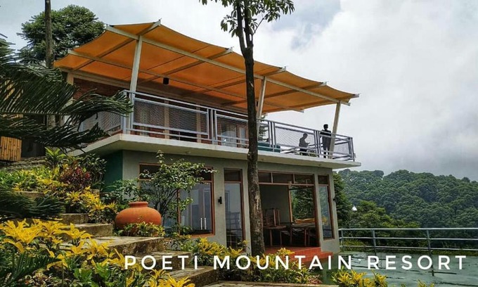 Pamijahan Villa | Poeti Mountain Resort