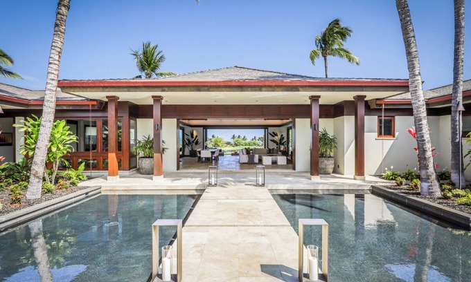 Kaupulehu House | Pohinahina Hale – Modern & Private | Onsite Staff & Daily Housekeeping