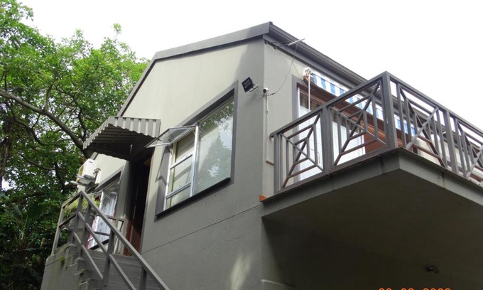 Port Edward Apartment | Point of view