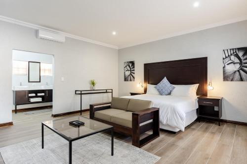 Nelspruit Cabin | Point R40 Lodge - Conference, Self Catering & Spa