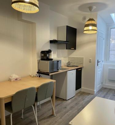 Bourgogne Apartment | Poirier 6
