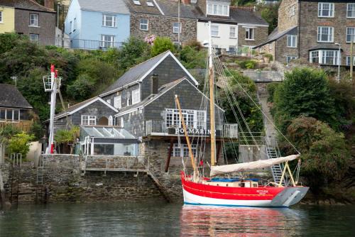 Polruan Apartment | Polmarine