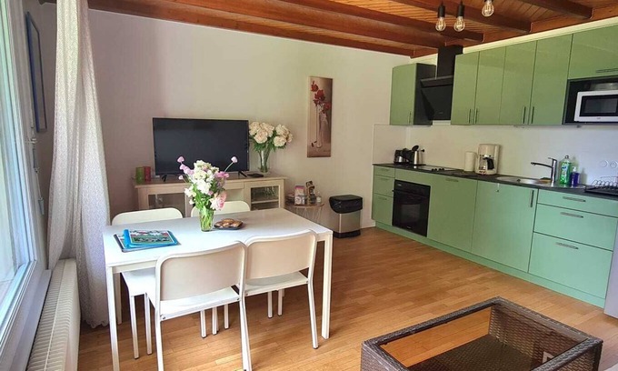Annecy Apartment | Pom'Verte-Near downtown and the lake-Free private parking (Rated 3✰)
