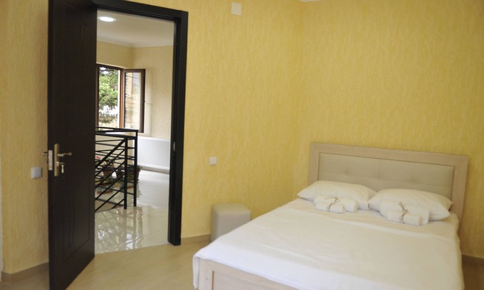 Kutaisi Hotel | Pomegranate - Double room 4