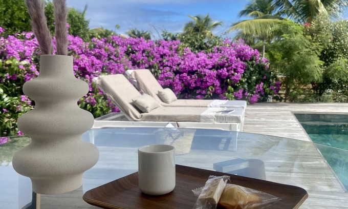 Orient Bay House | Pomme Cannelle Luxury Suites & Spa