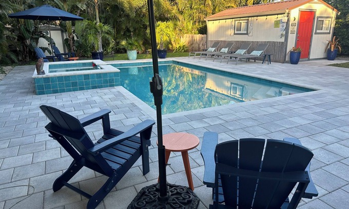 Harbor Village House | Pompano Beach House 5 min. from the Ocean. Heated salt water pool