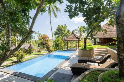 Suraberata Hotel | Pondok Hari Baik