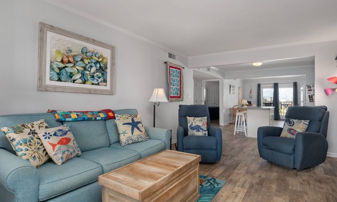 Nags Head Condo | Pooh's Corner: Oceanfront condo & Patio, steps to the beach, dog friendly!