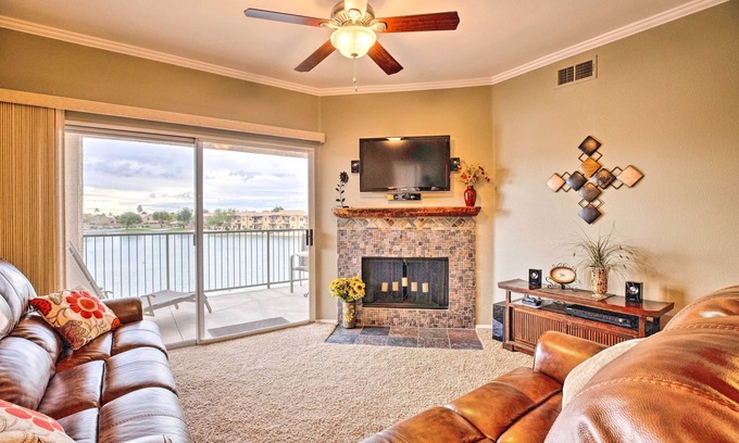 Foothills Condo | Pool Access, Balcony: Relaxing Phoenix Retreat