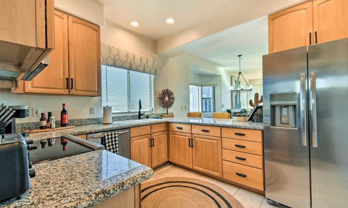 Fountain Hills Apartment | Pool Access Mountain-View Condo in Fountain Hills