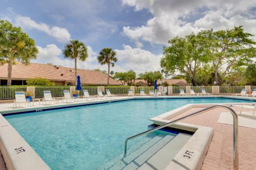 Hunt Club Apartment | Pool and Ocean Access Palm Beach Gardens Condo