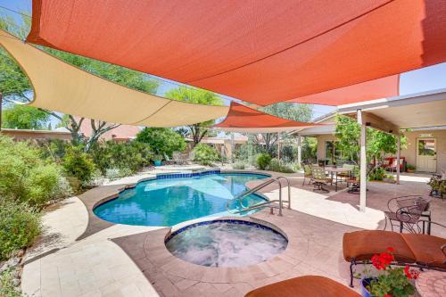Paradise Valley Village House | Pool and Patio Access Sunny Phoenix Casita!
