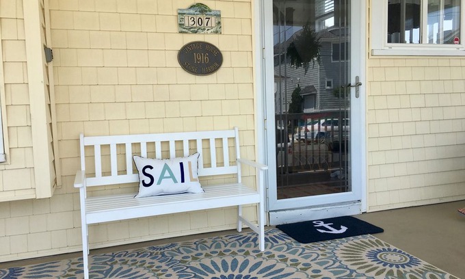 Stone Harbor House | ** Pool & Cabana ** Classic Stone Harbor Beach House