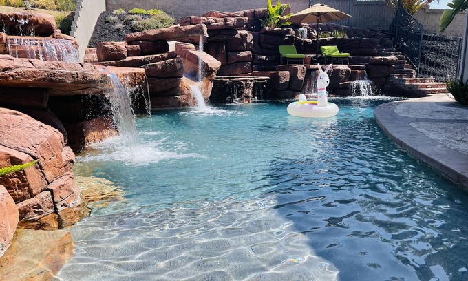 Temecula House | Pool fun in Murrieta, 35ft water slide, large jacuzzi, dog friendly.