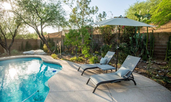 Cave Creek House | Pool, Hot tub, Mountain Views, & Beautiful. What more can you ask for?
