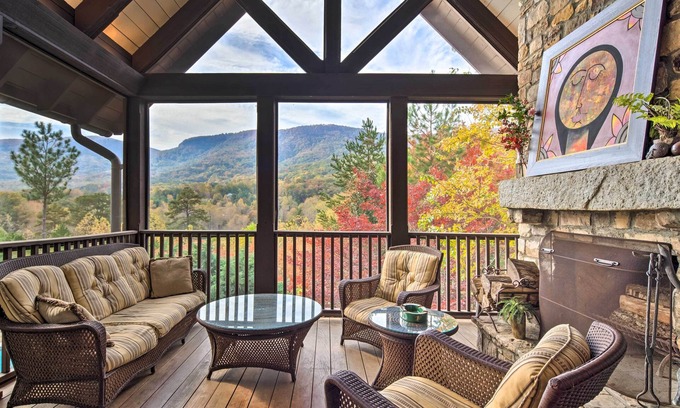 Mill Spring House | Pool & Mountain Views: Stunning Mill Spring Home!