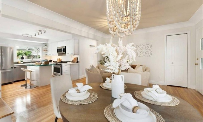 Windsor House | Pool oasis in heart of Windsor