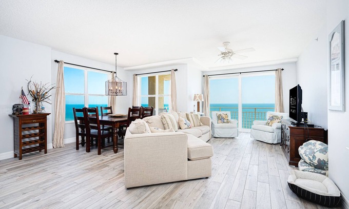 Daytona Beach Condo | Pool Open!Opus Condo - Direct Oceanfront #803