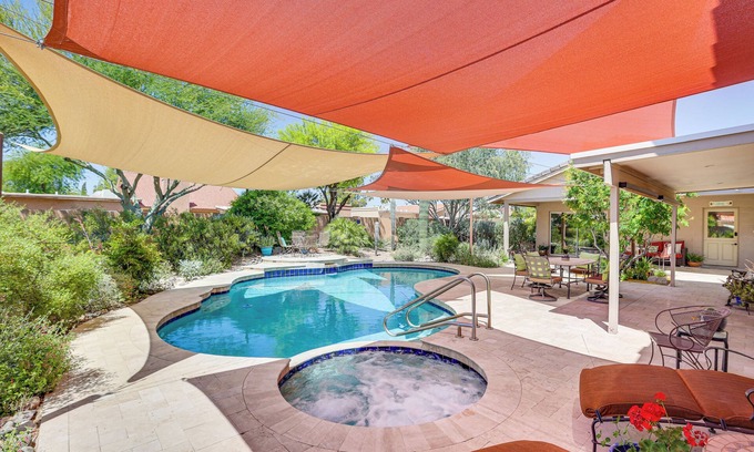 Paradise Valley Village Cottage | Pool & Patio Access: Sunny Phoenix Casita!