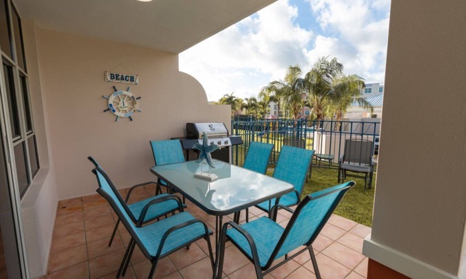 Machos Apartment | Pool view garden apartment