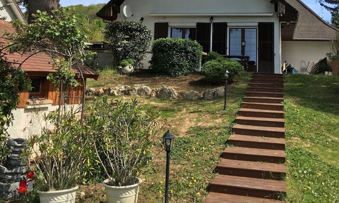 Marcoussis House | Pool Villa 20 min from Paris