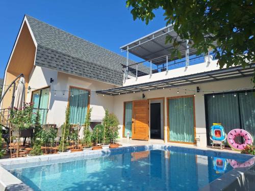 Pong Ta Long Villa | Pool Villa Happiness Lush Valley