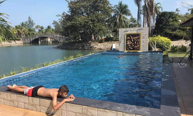Kram Villa | Pool villa with 3 bedrooms 7 can sleep by a river 100m to the beach