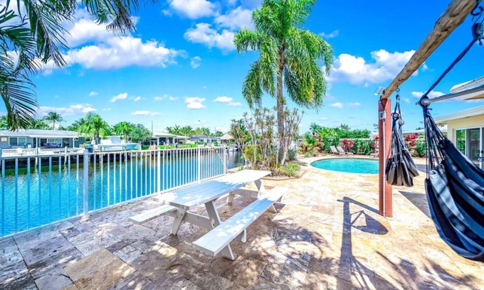 Garden Isles House | Pool & Waterfront Home! Kayak+1 Mile To Beach!